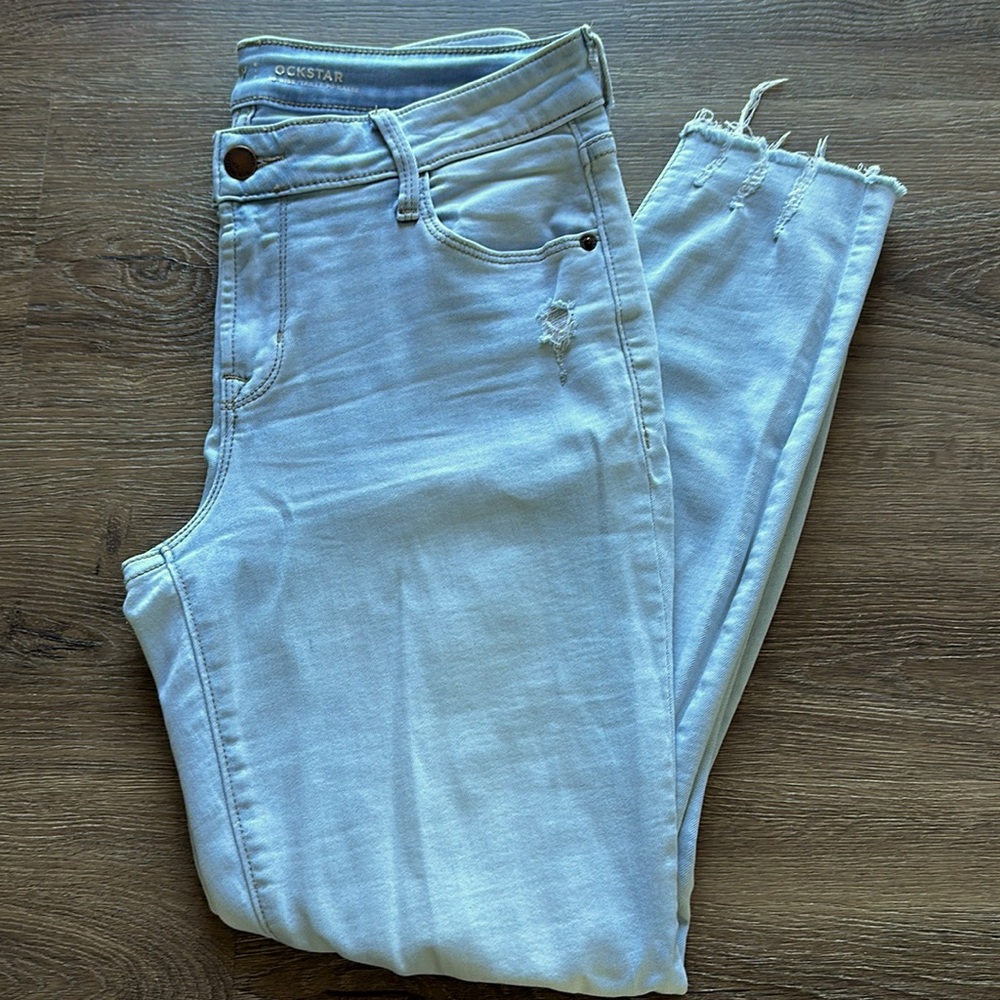 OLD NAVY Rockstar Mid-Rise Distressed Skinny Jeans